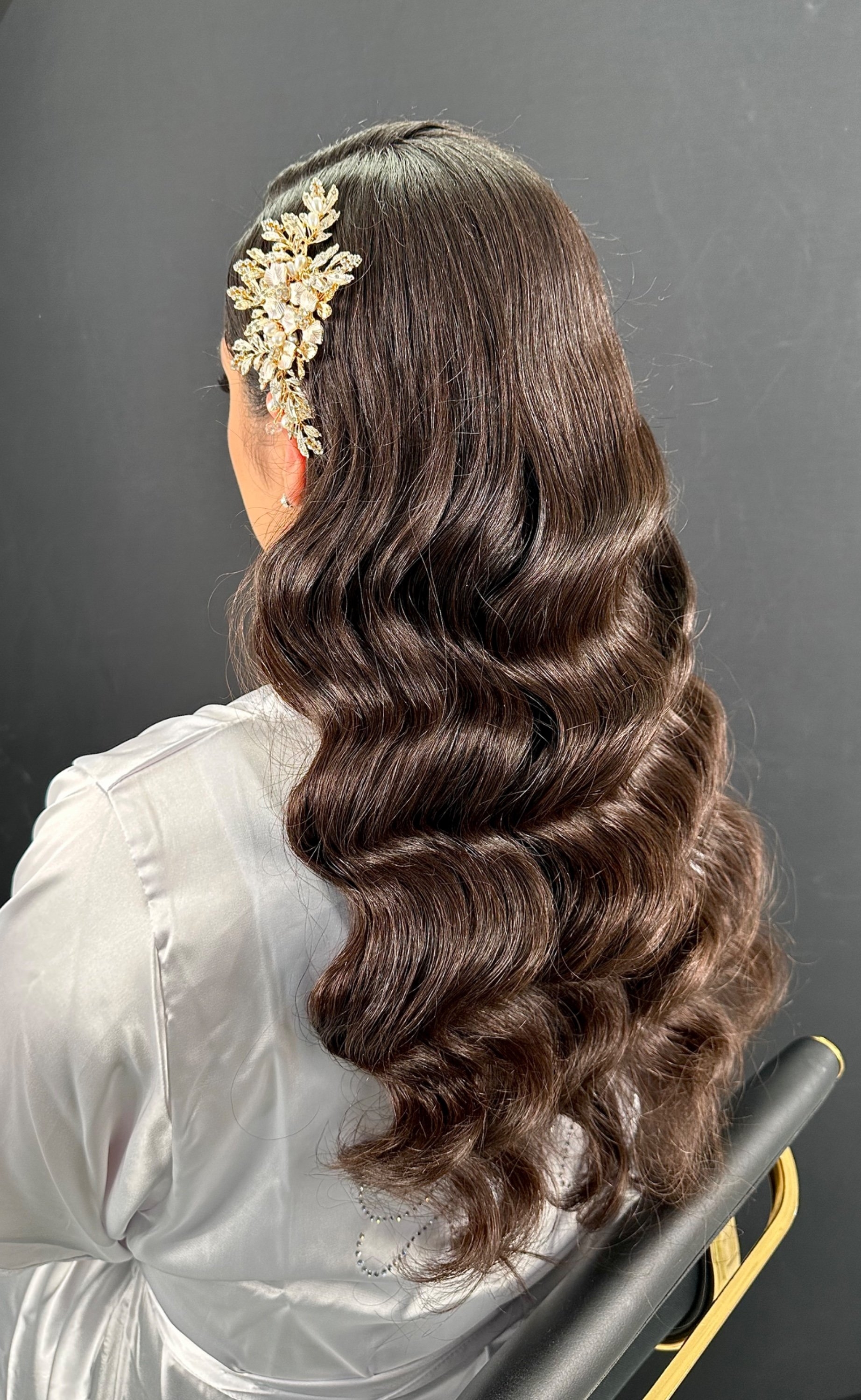 carousel-hero-element image-0