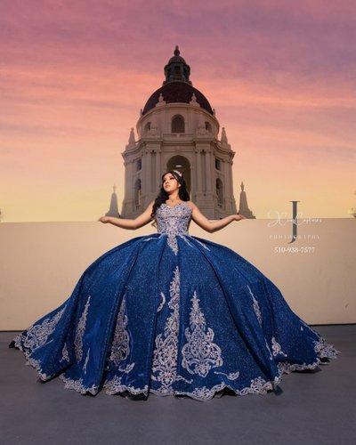 carousel-hero-element image-1